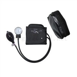 Täiskasvanute manuaalne vererõhumansett, manomeetriga topelttoruga mansett ja täispumbaga pirn, Porketi kotiga.